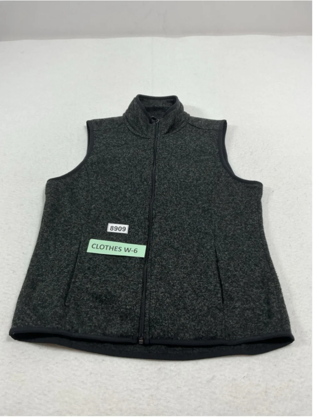 Womans Excellent Bass Fleece Vest Large Black Full Zip